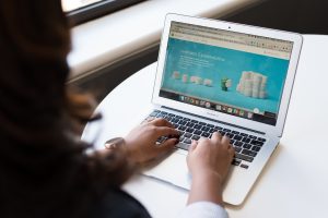 Alasan Perusahaan Harus Memiliki Website