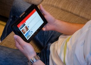Youtube sebagai media sosial marketing